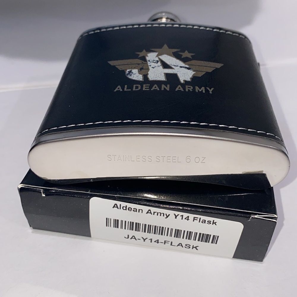 Jason Aldean Aldean Army Bundle Hip Flask Cooler Bag Womens Shirt Polymailer - Picture 11 of 13